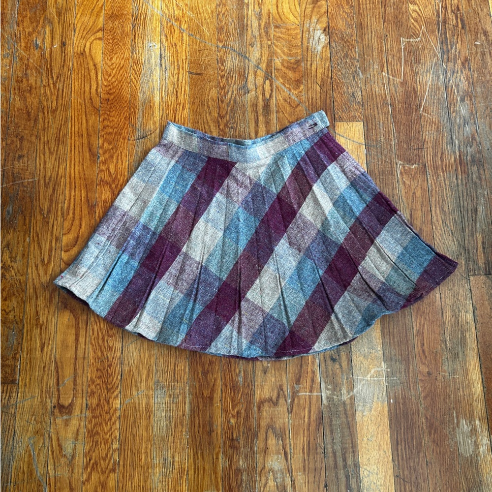 Vintage plaid mini skirt